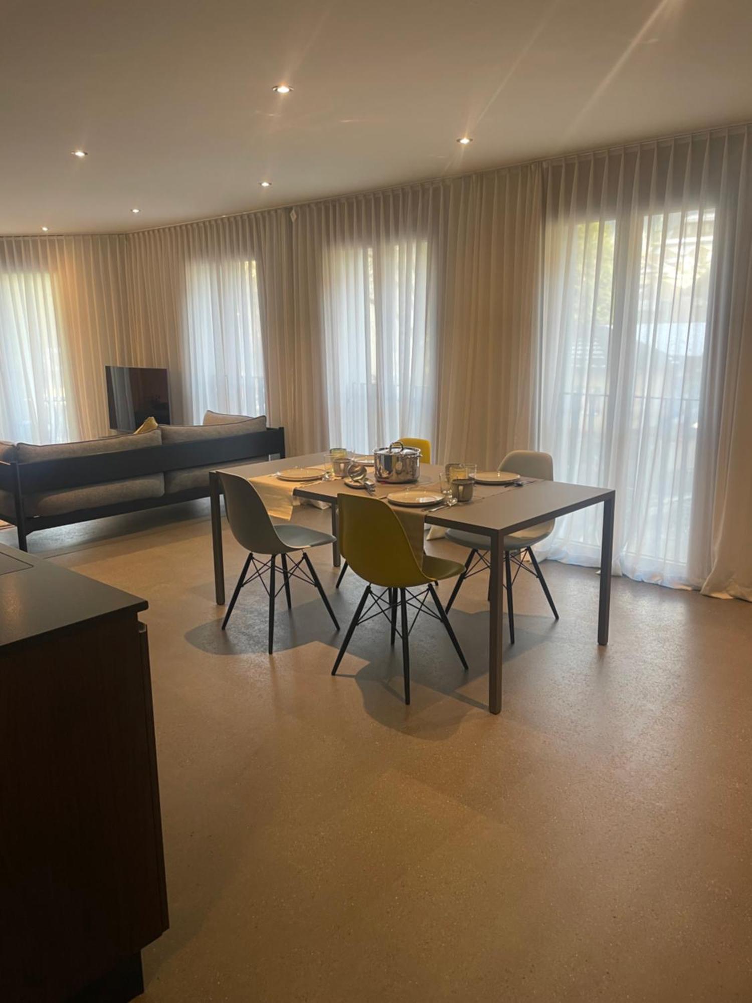 Modern City Apartments อินเทอร์ลาเคน ภายนอก รูปภาพ