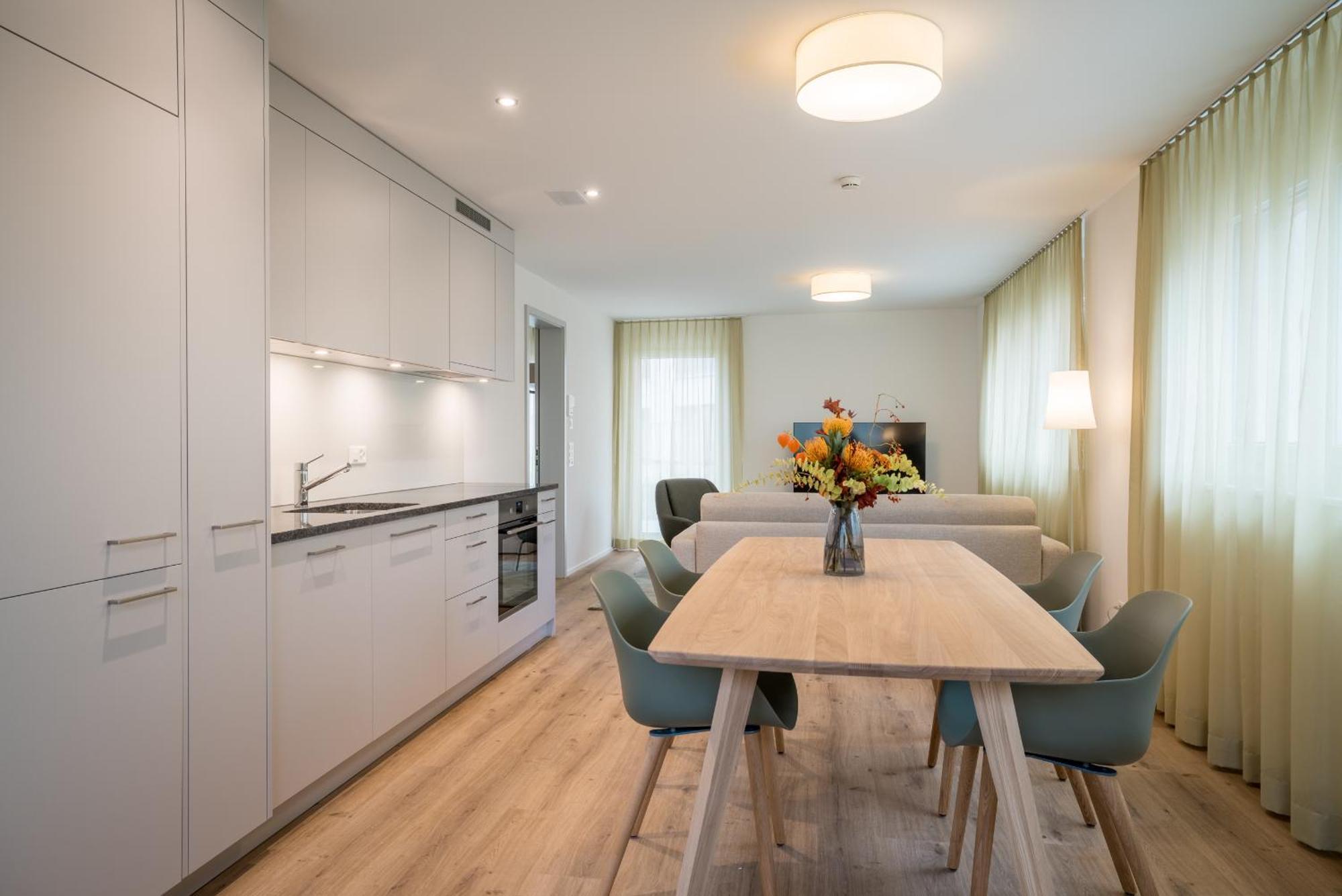 Modern City Apartments อินเทอร์ลาเคน ห้อง รูปภาพ